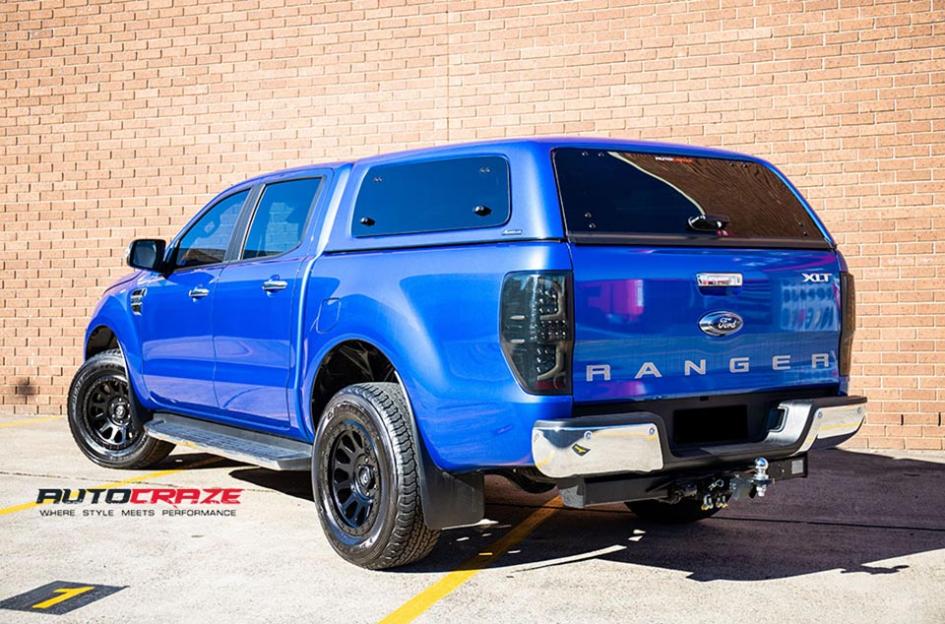 FORD-RANGER-VECTOR-MATTE-BLACK